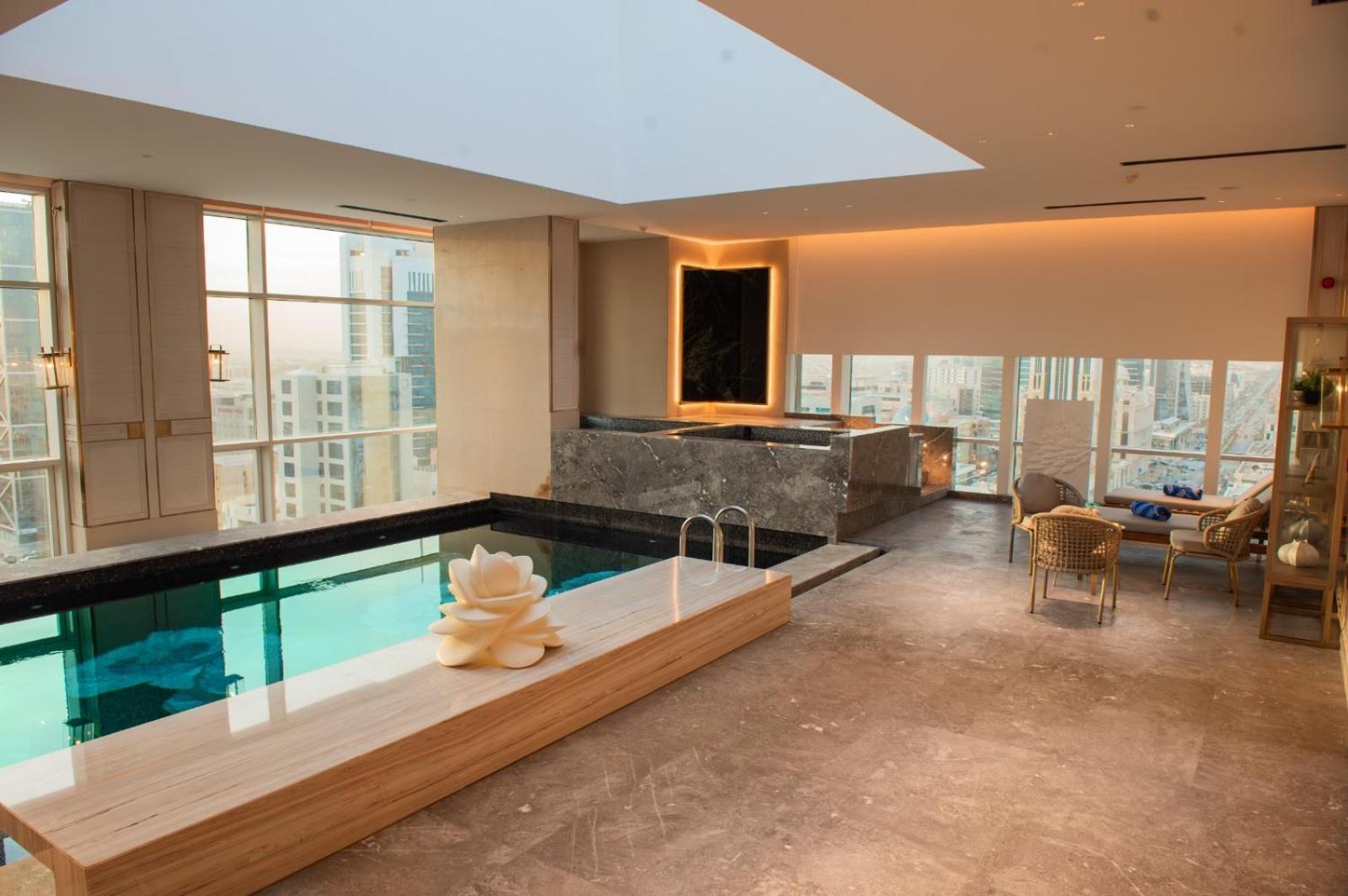 Narcissus The Royal Hotel Riyadh Luaran gambar The Sky Bar