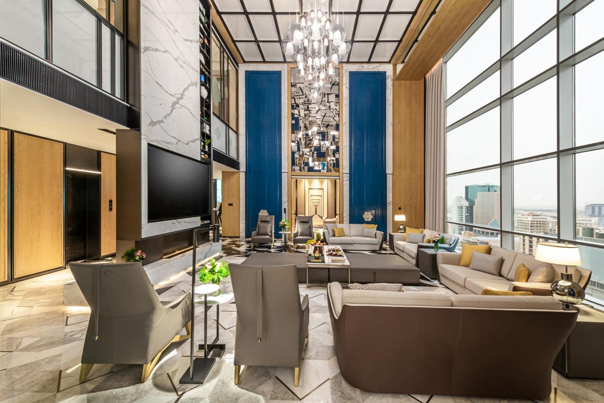 Narcissus The Royal Hotel Riyadh Luaran gambar The interior of the hotel