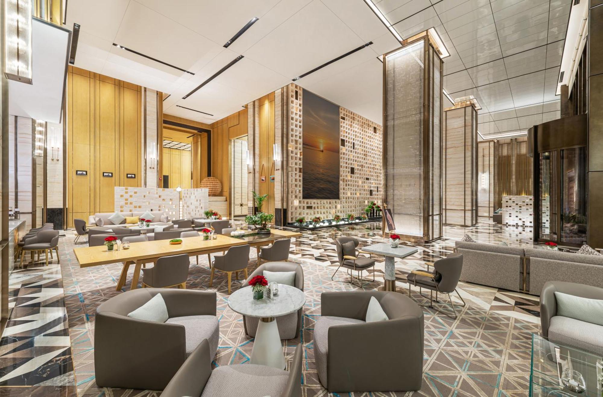 Narcissus The Royal Hotel Riyadh Luaran gambar The Lounge at the airport